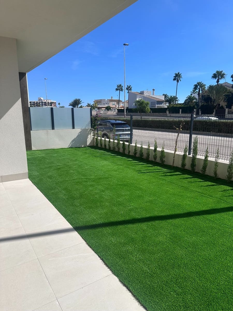 2 sovrum Lägenhet till salu i Torrevieja med pool garage - 380 000 € (Ref: 9611137)