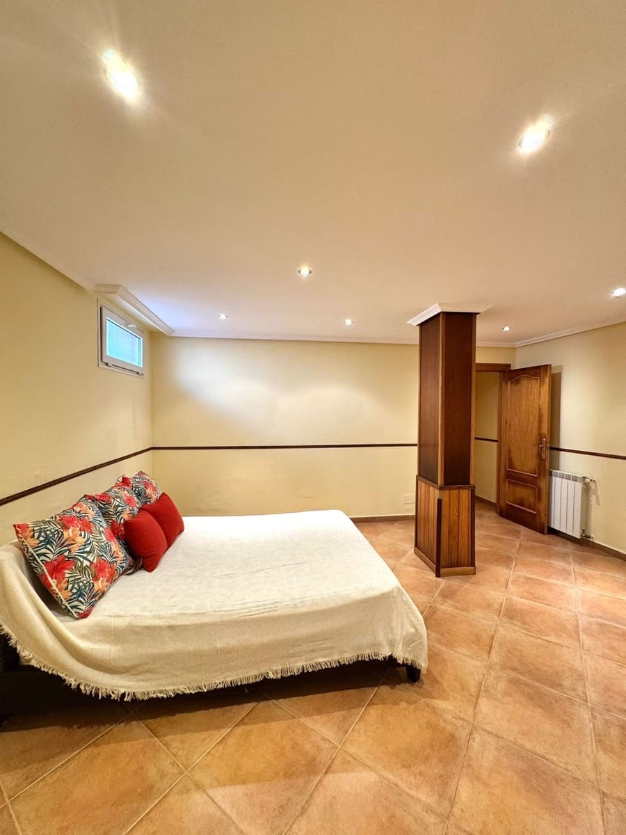 3 quarto Moradia para venda em Torrevieja com piscina garagem - 320 000 € (Ref: 9627286)