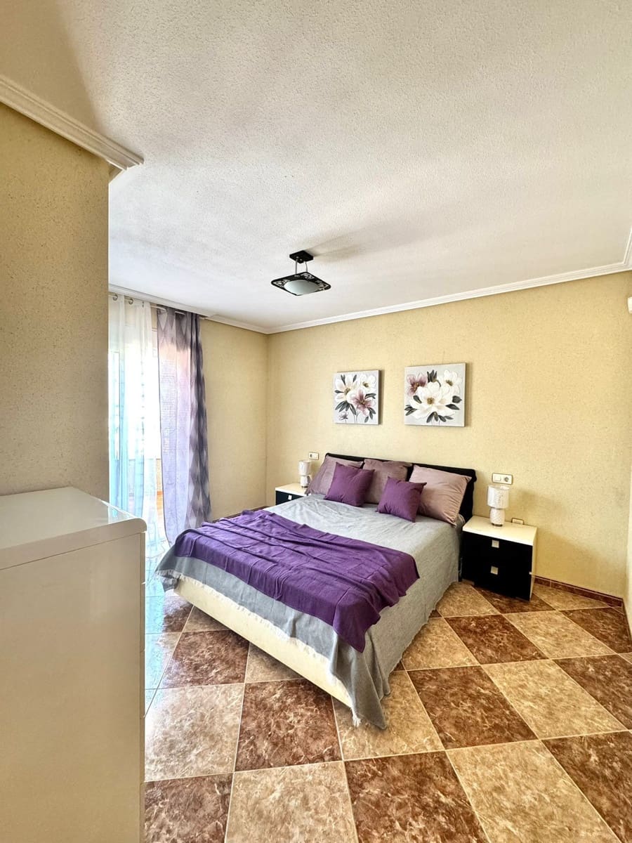 3 quarto Moradia para venda em Torrevieja com piscina garagem - 320 000 € (Ref: 9627286)