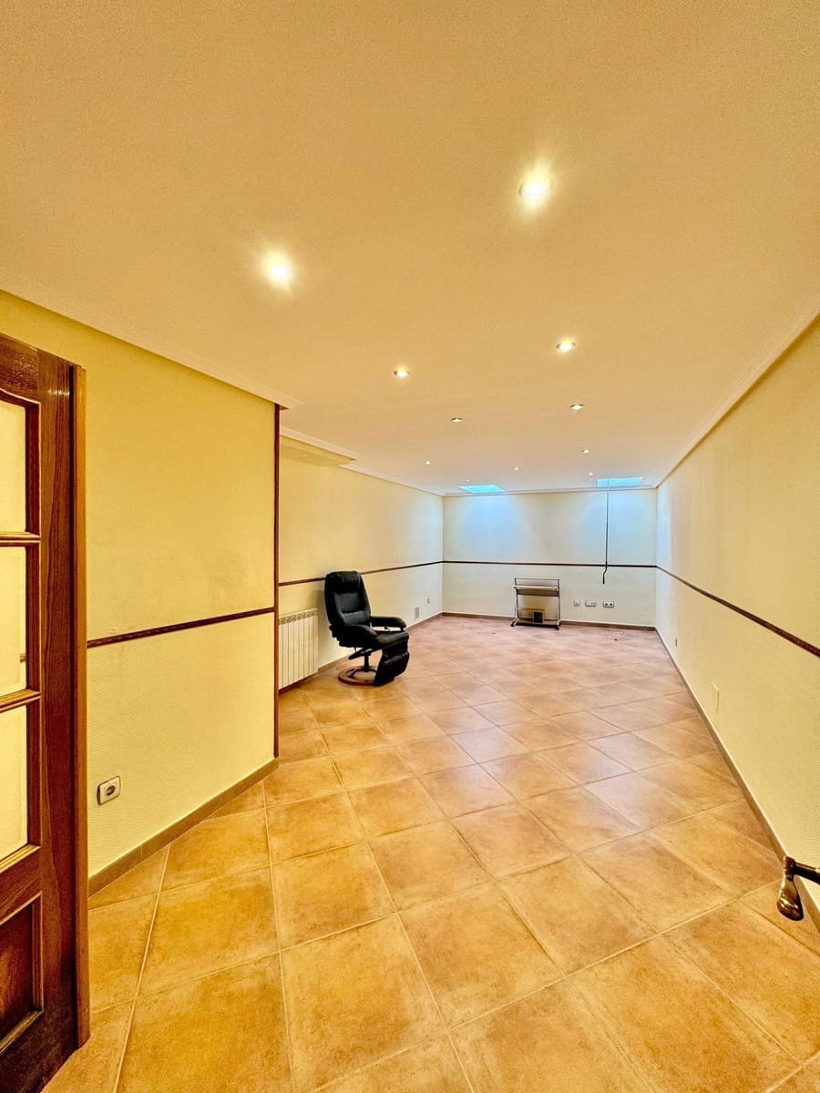 3 quarto Moradia para venda em Torrevieja com piscina garagem - 320 000 € (Ref: 9627286)