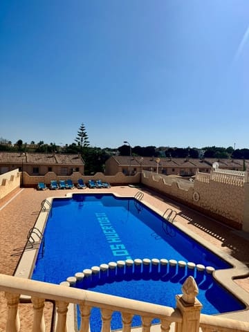 3 Zimmer Villa zu verkaufen in Torrevieja mit Pool Garage - 320.000 € (Ref: 9627286)