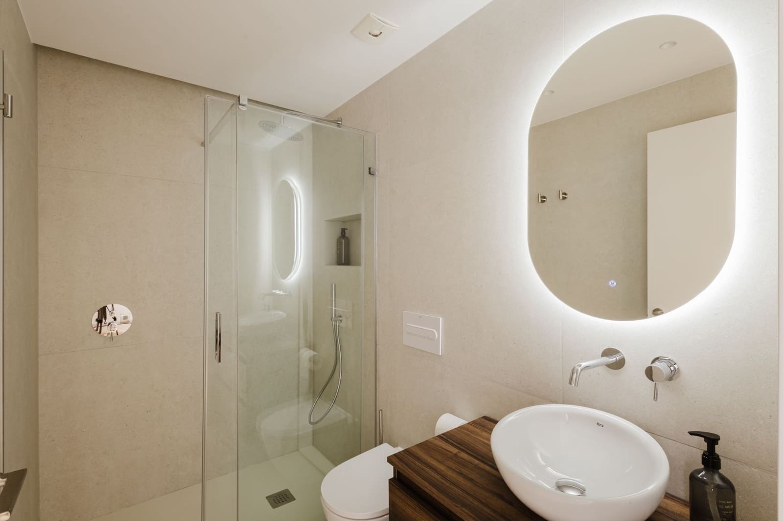 3 sypialnia Apartament na sprzedaż w Torrevieja z basenem - 349 000 € (Ref: 9665996)