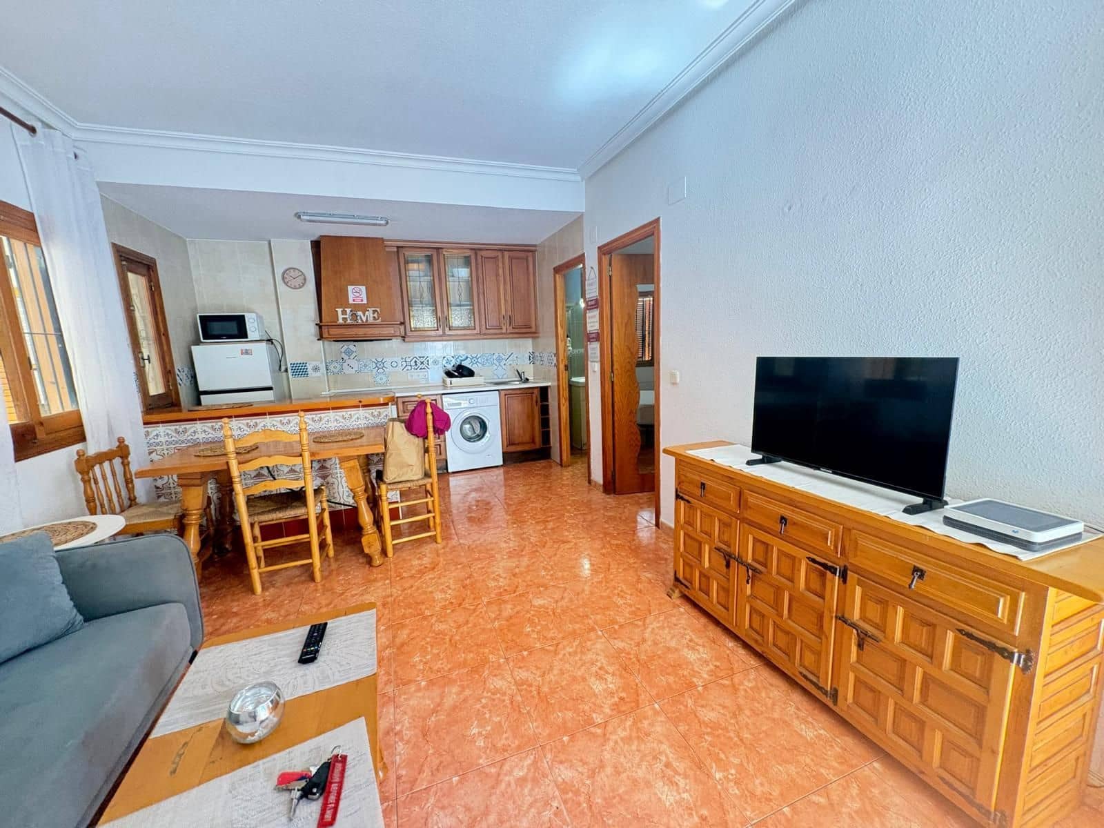 Apartamento de 1 habitación en Torrevieja en venta con piscina - 134.900 € (Ref: 9665998)