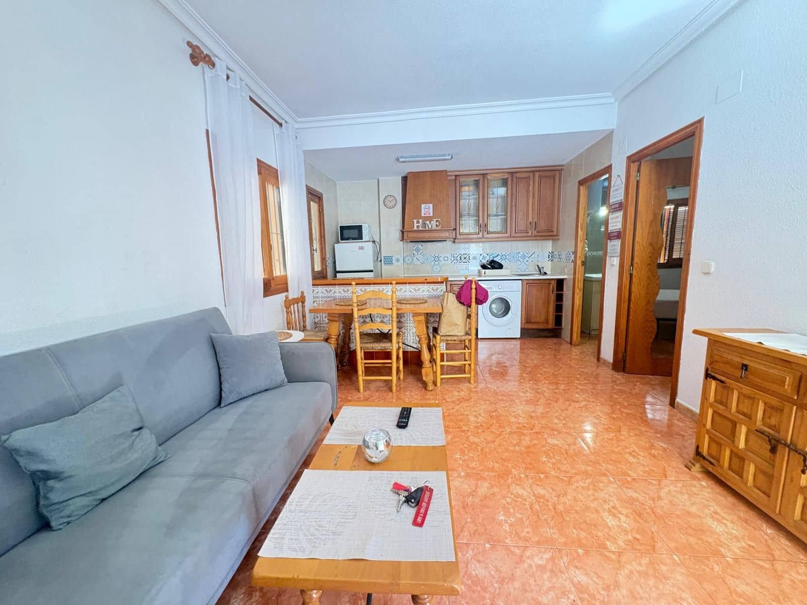 Apartamento de 1 habitación en Torrevieja en venta con piscina - 134.900 € (Ref: 9665998)