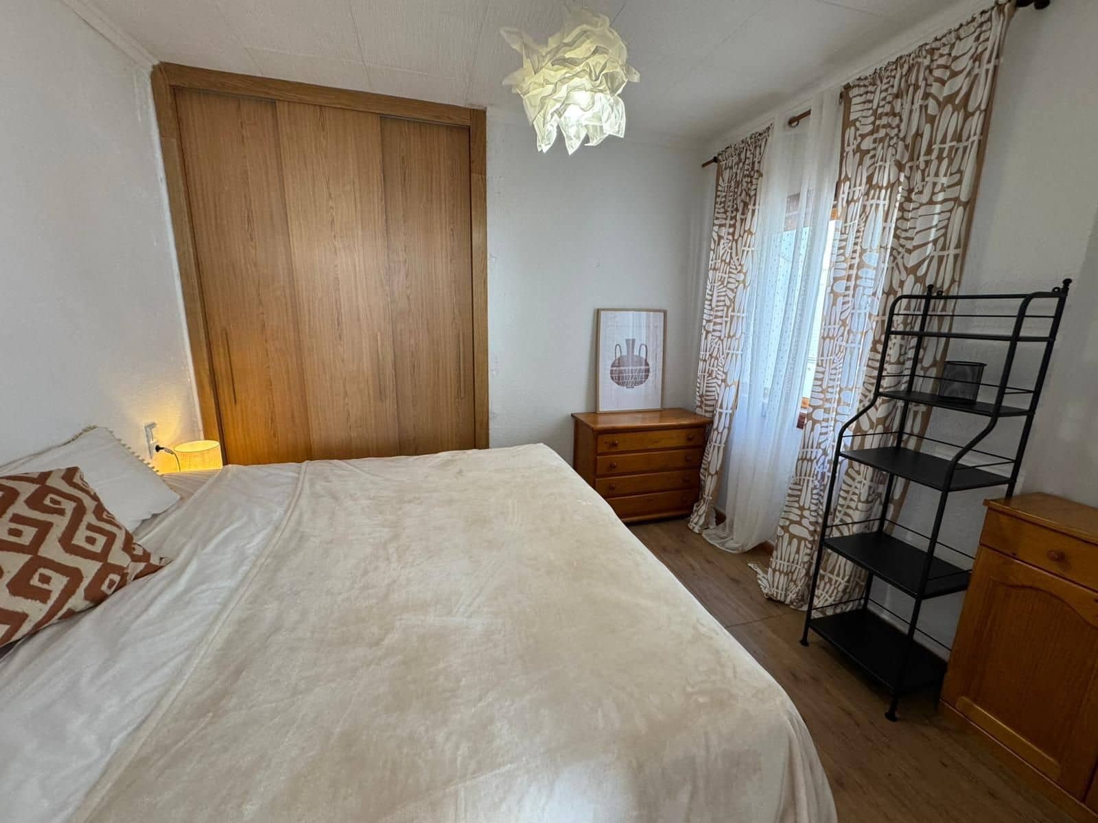 2 makuuhuone Huoneisto myytävänä paikassa Torrevieja mukana uima-altaan - 132 000 € (Ref: 9673877)