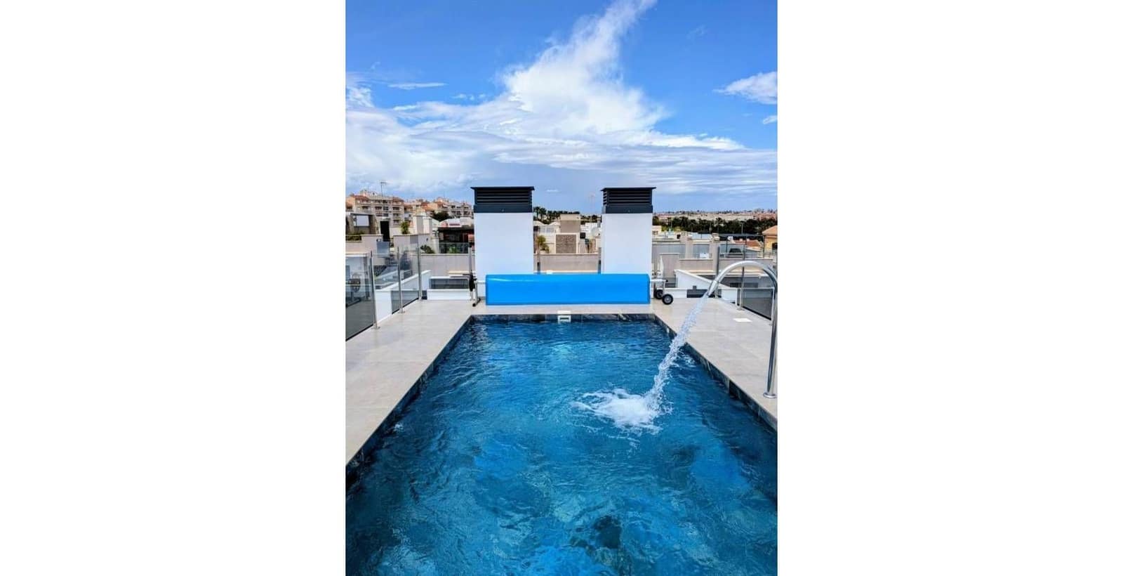 2 Zimmer Apartment zu verkaufen in Torrevieja mit Pool - 249.000 € (Ref: 9673878)