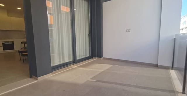 2 slaapkamer Appartement te koop in Las Piscinas Naturales, Torrevieja met zwembad - € 249.000 (Ref: 9673878)