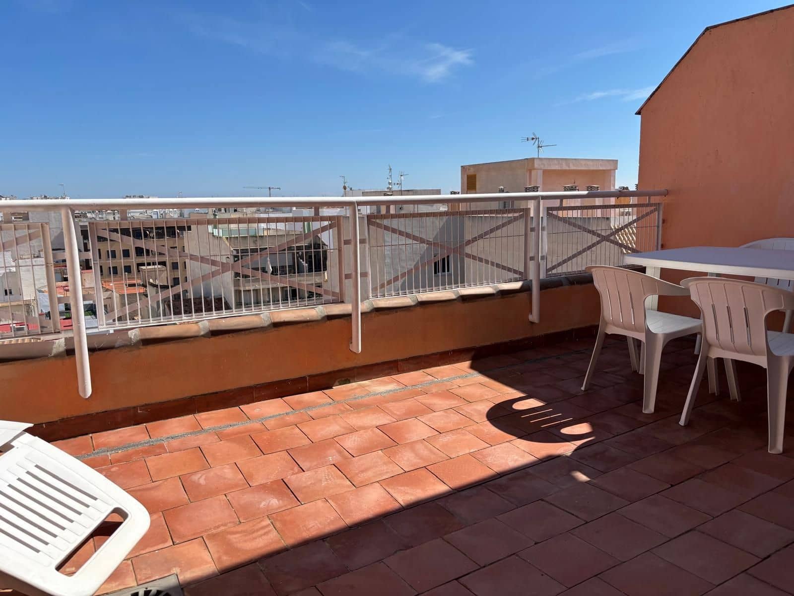 1 sovrum Lägenhet till salu i Torrevieja - 119 900 € (Ref: 9673880)