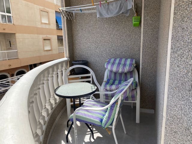 2 bedroom Apartment for sale in Playa del Acequión, Torrevieja with garage - € 139,900 (Ref: 9676955)