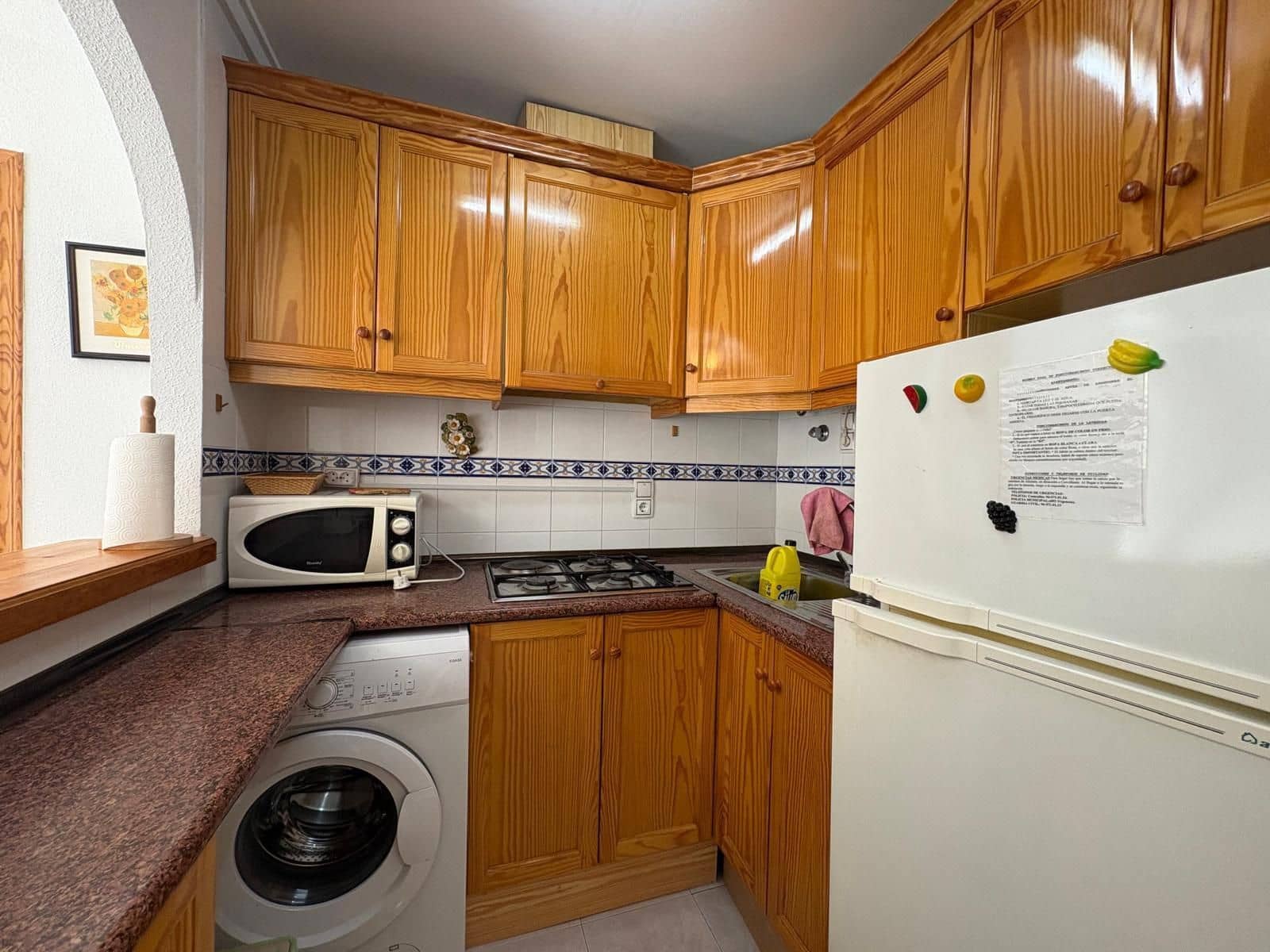 2 Zimmer Apartment zu verkaufen in Torrevieja mit Garage - 139.900 € (Ref: 9676955)