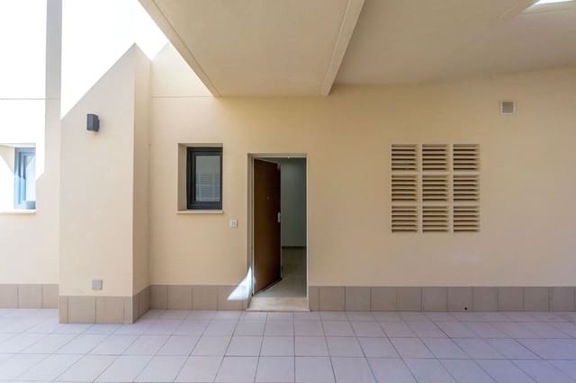 Apartamento de 2 habitaciones en La Veleta, Torrevieja en venta con piscina garaje - 360.000 € (Ref: 9676956)