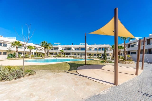 2 makuuhuone Huoneisto myytävänä paikassa La Veleta, Torrevieja mukana uima-altaan 
autotalli - 350 000 € (Ref: 9676957)