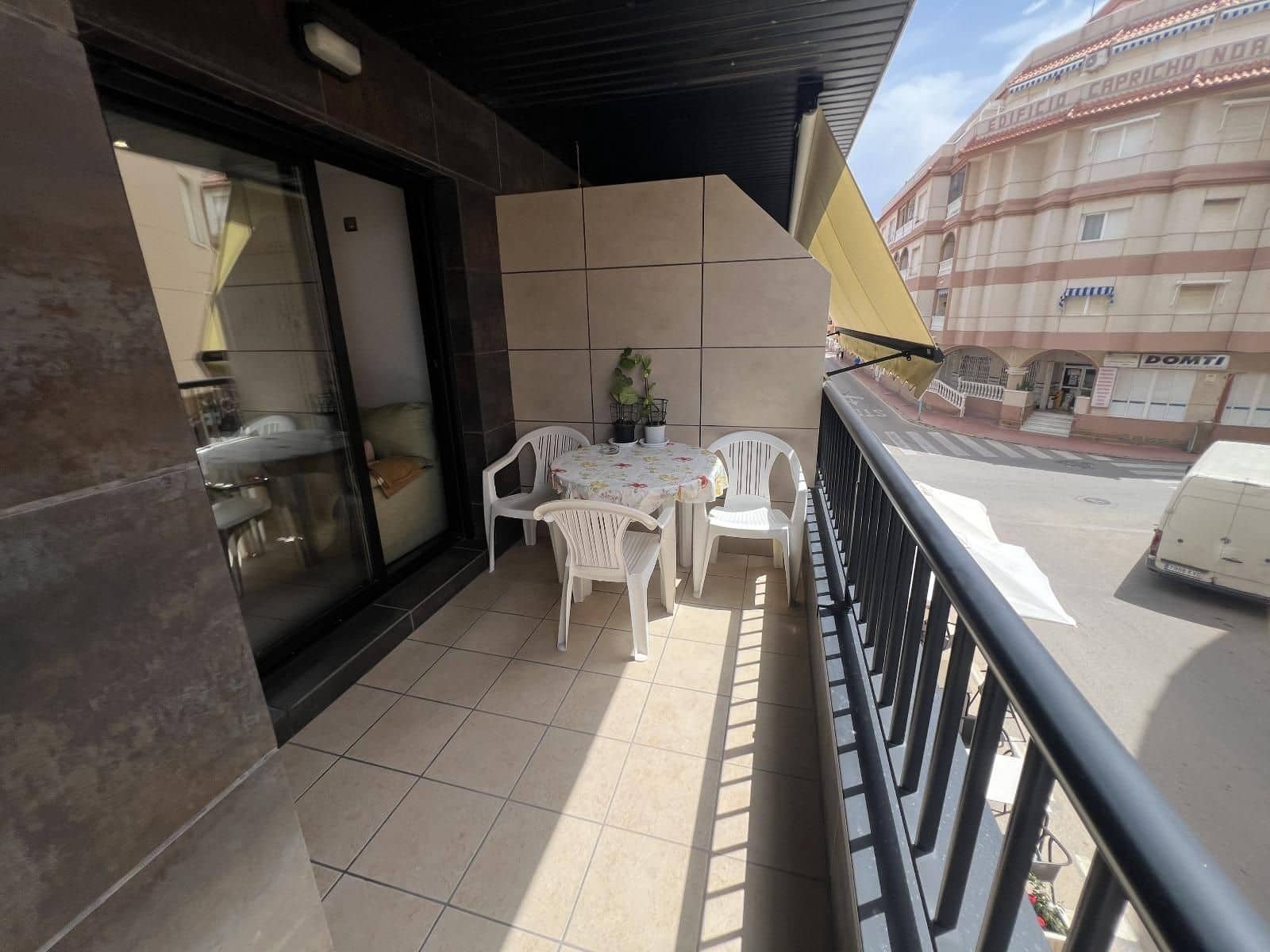 2 bedroom Apartment for sale in Torrevieja - € 169,900 (Ref: 9694847)