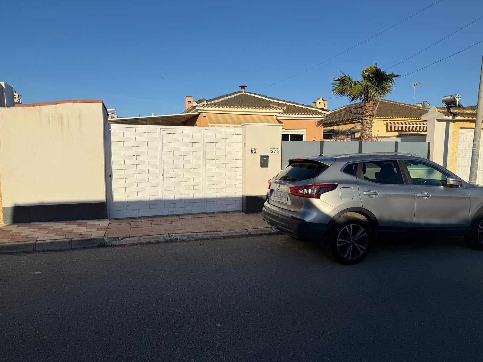 2 bedroom Villa for sale in Torrevieja with pool - € 285,000 (Ref: 9694848)