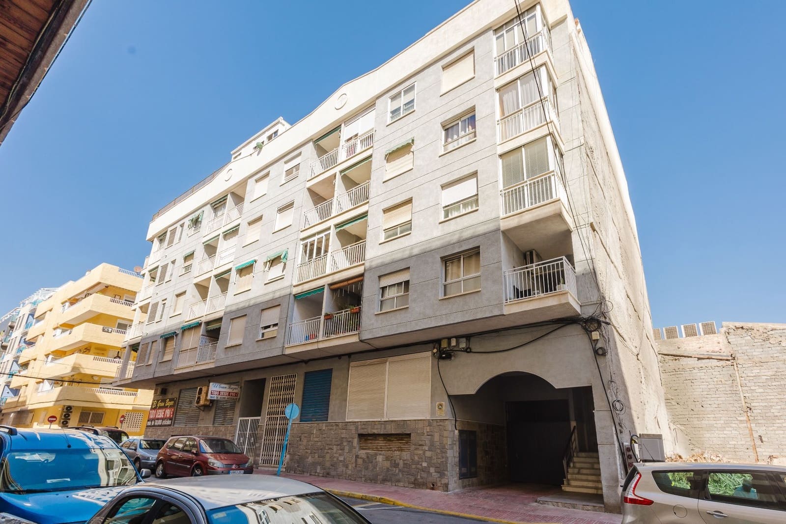 3 soverom Leilighet til salgs i Torrevieja - € 159 000 (Ref: 9751653)