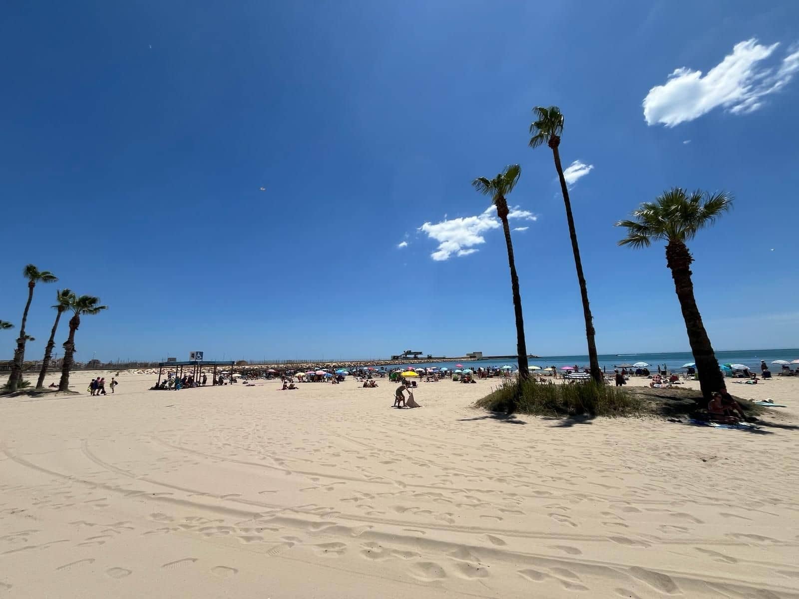 Apartamento de 2 habitaciones en Torrevieja en venta - 159.900 € (Ref: 9755358)