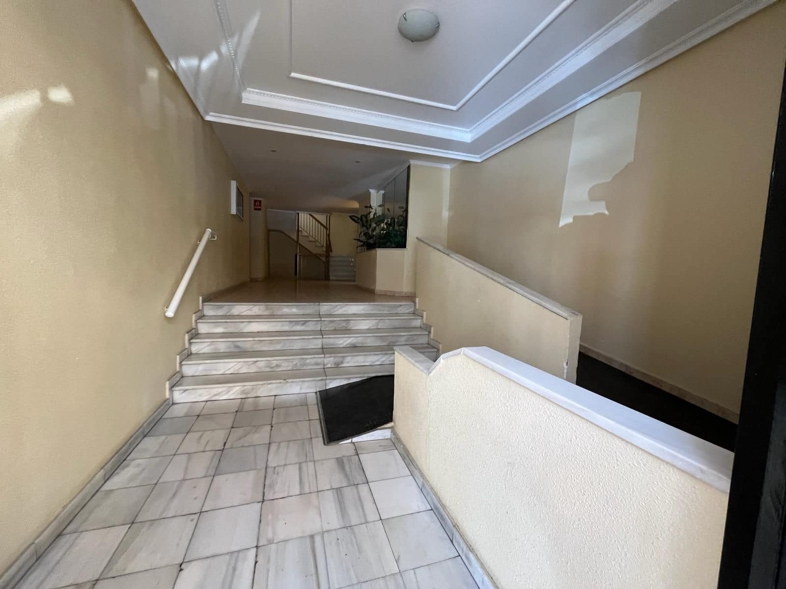 Apartamento de 2 habitaciones en Torrevieja en venta - 159.900 € (Ref: 9755358)