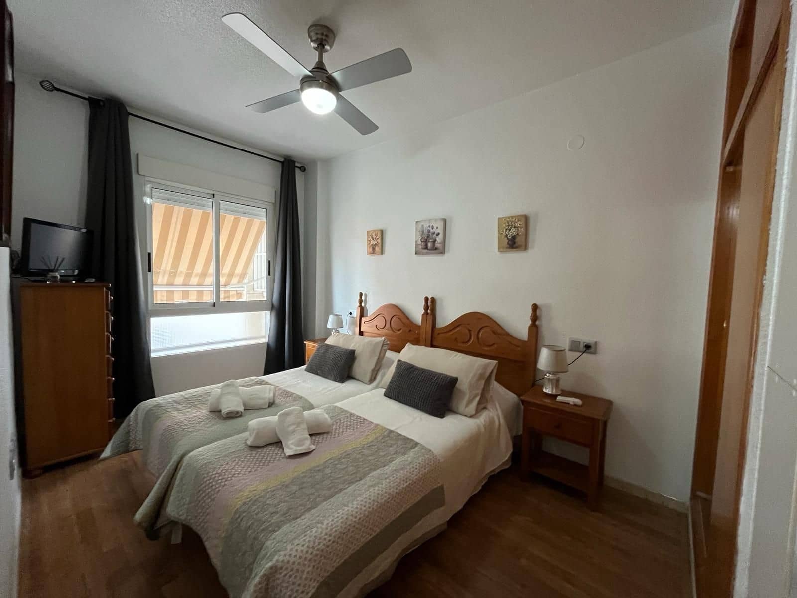 Apartamento de 2 habitaciones en Torrevieja en venta - 159.900 € (Ref: 9755358)