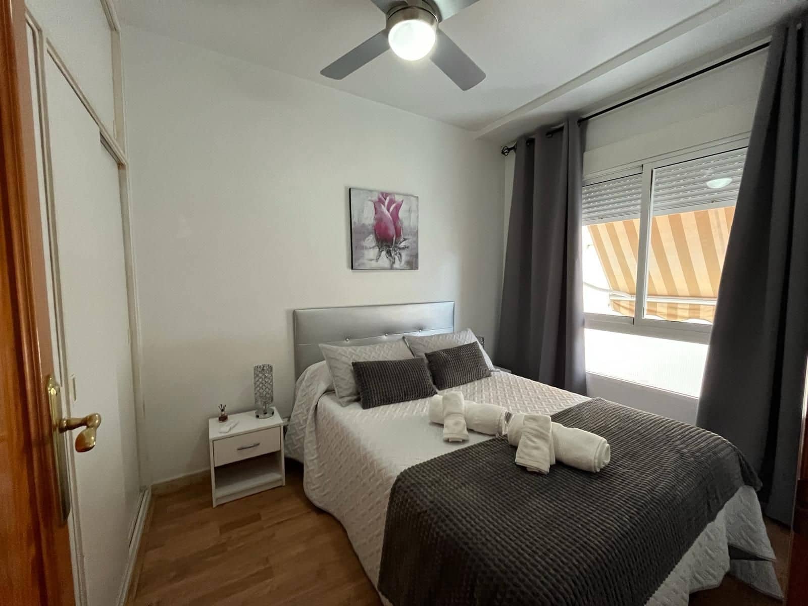 Apartamento de 2 habitaciones en Torrevieja en venta - 159.900 € (Ref: 9755358)