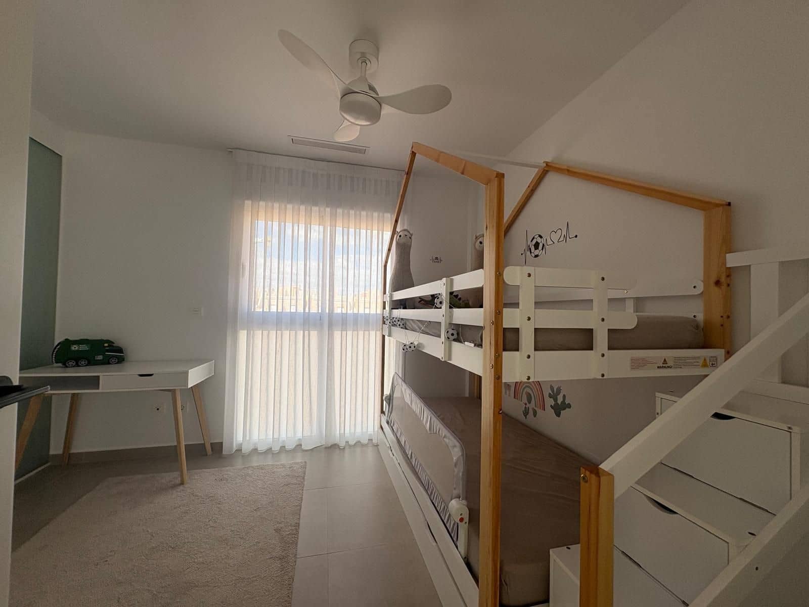 3 bedroom Villa for sale in Pilar de la Horadada with pool garage - € 549,900 (Ref: 9772749)