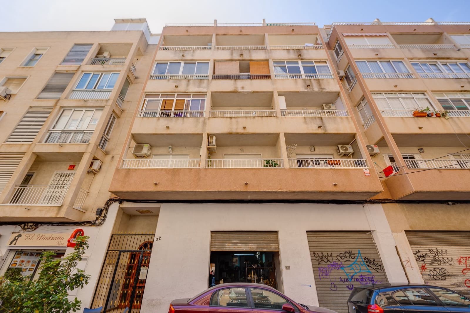 1 chambre Appartement à vendre à Torrevieja avec piscine - 99 990 € (Ref: 9780180)