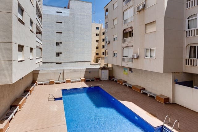 1 sovrum Lägenhet till salu i Torrevieja med pool - 109 500 € (Ref: 9780181)
