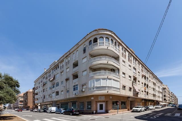 1 sovrum Lägenhet till salu i Torrevieja med pool - 109 500 € (Ref: 9780181)
