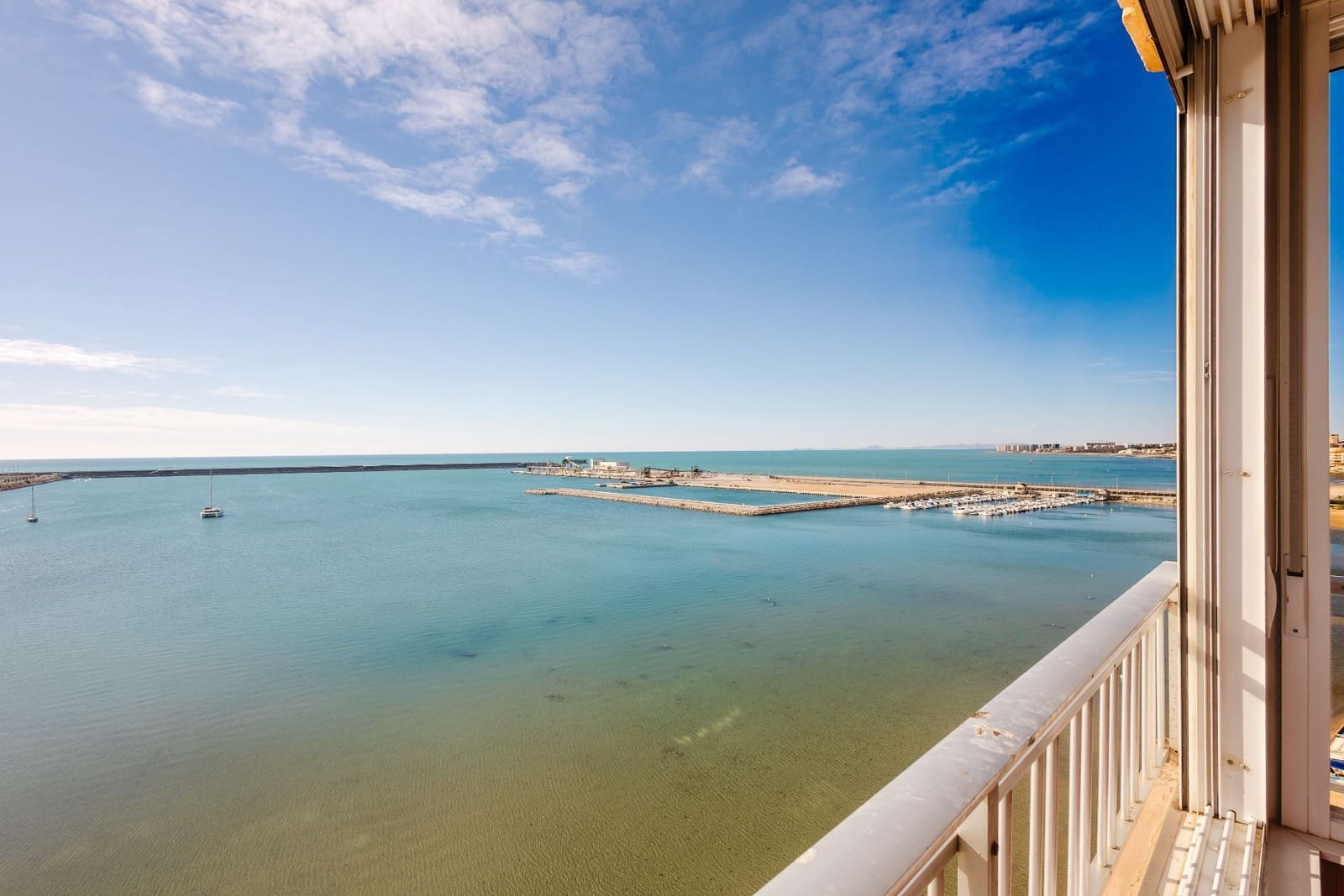 3 soverom Leilighet til salgs i Torrevieja med svømmebasseng garasje - € 389 500 (Ref: 9790726)