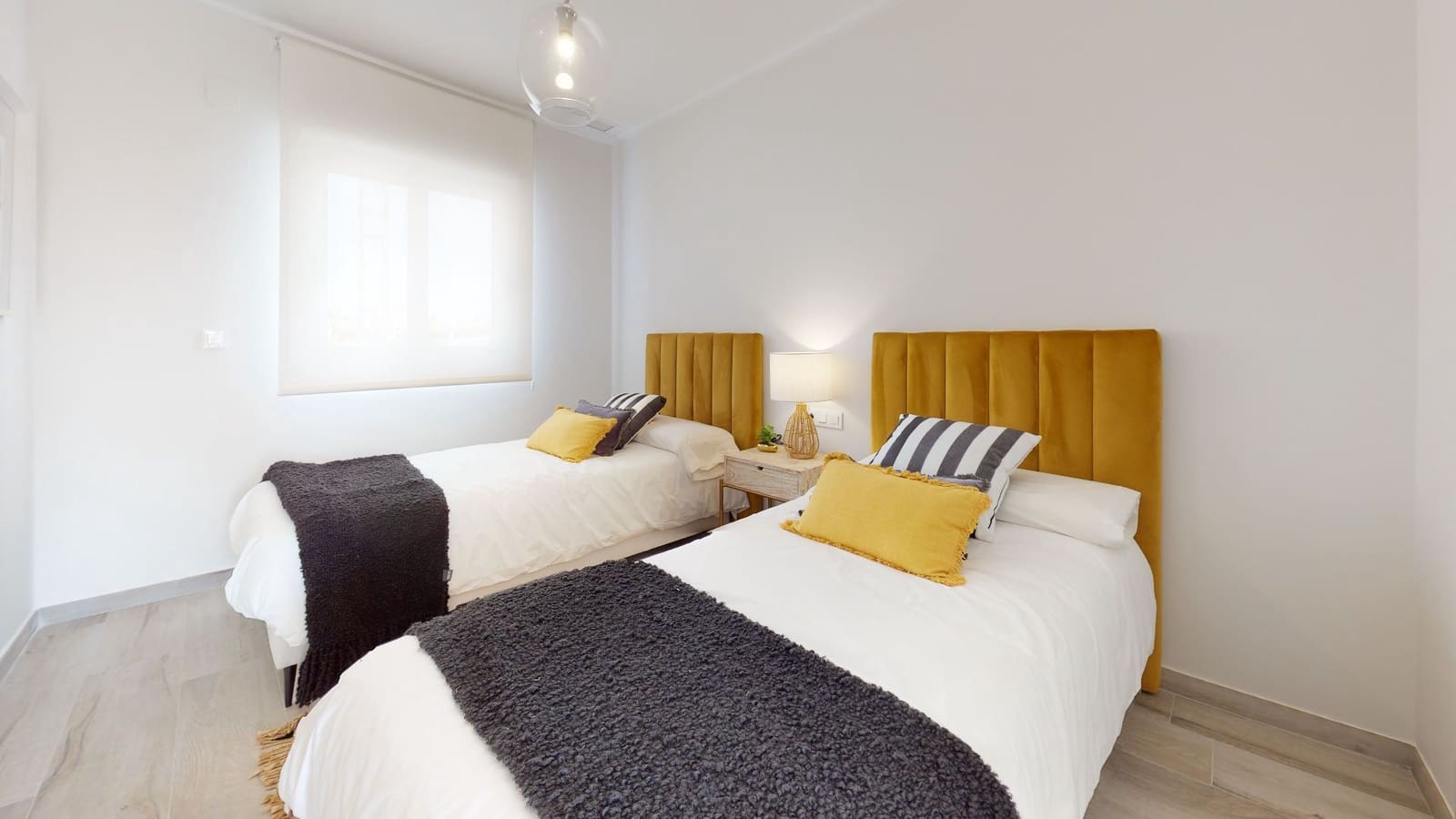 3 Zimmer Bungalow zu verkaufen in Pilar de la Horadada mit Pool Garage - 309.900 € (Ref: 9790727)