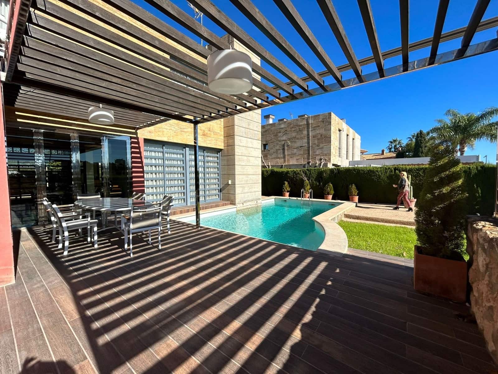 4 bedroom Villa for sale in Dehesa de Campoamor - € 1,300,000 (Ref: 9815645)
