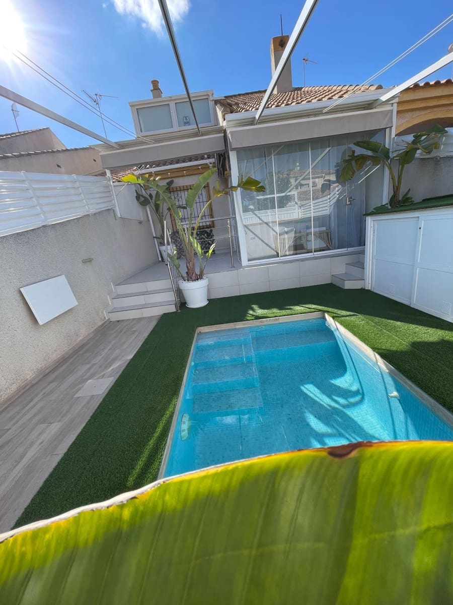 3 bedroom Townhouse for sale in Torre de la Horadada with pool - € 399,000 (Ref: 9815646)