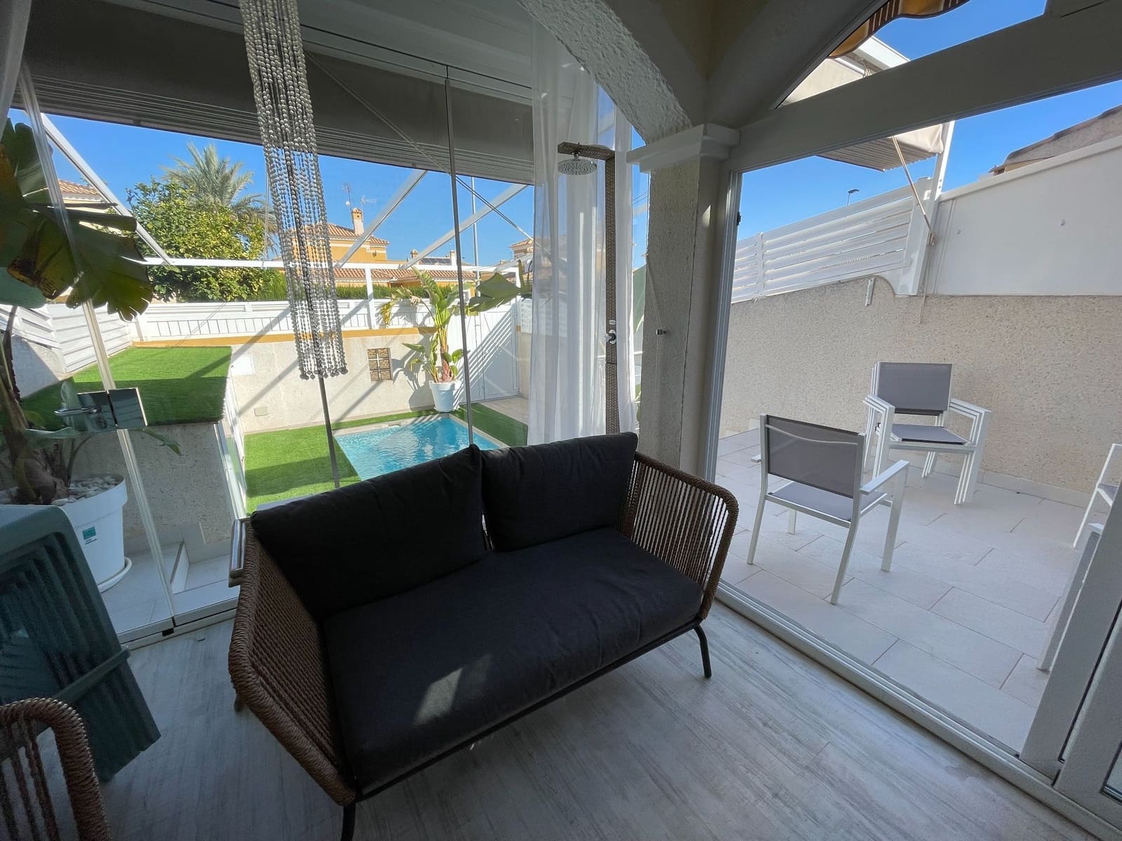 3 bedroom Townhouse for sale in Torre de la Horadada with pool - € 399,000 (Ref: 9815646)