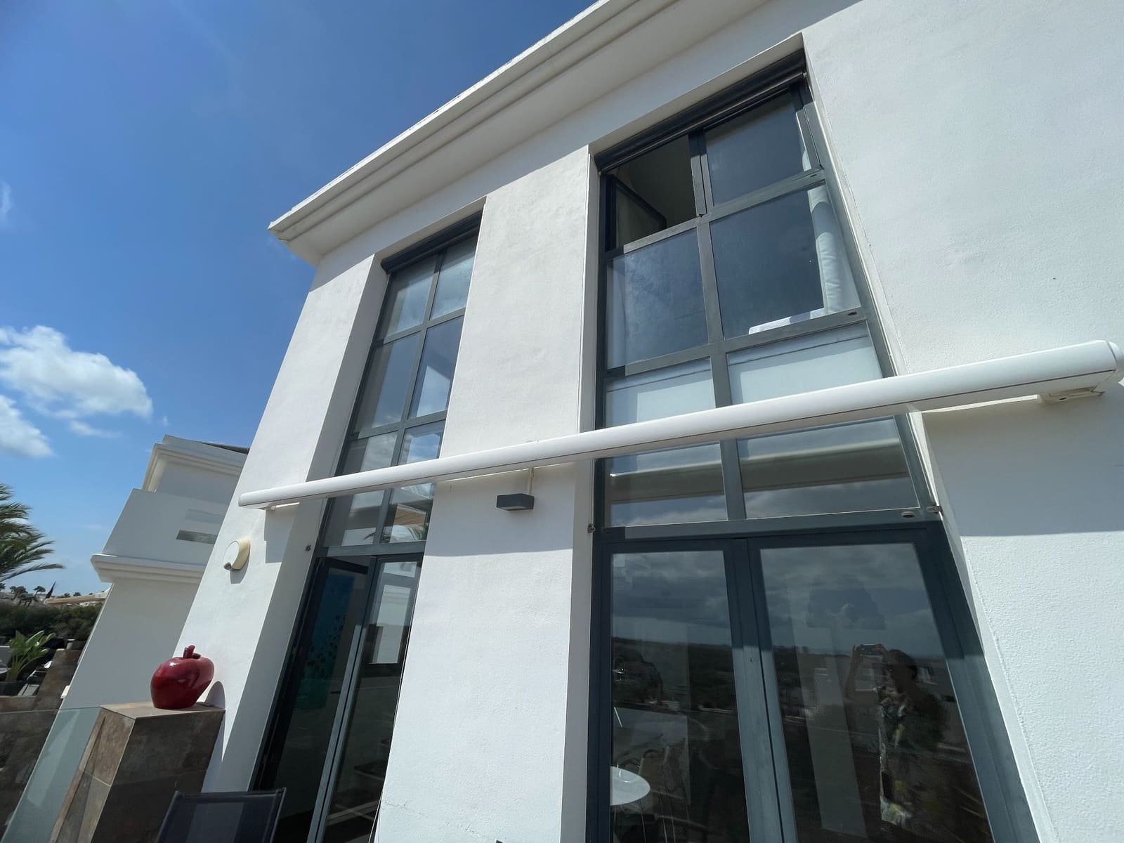 3 makuuhuone Kattohuoneisto myytävänä paikassa Orihuela Costa mukana uima-altaan - 385 000 € (Ref: 9815648)