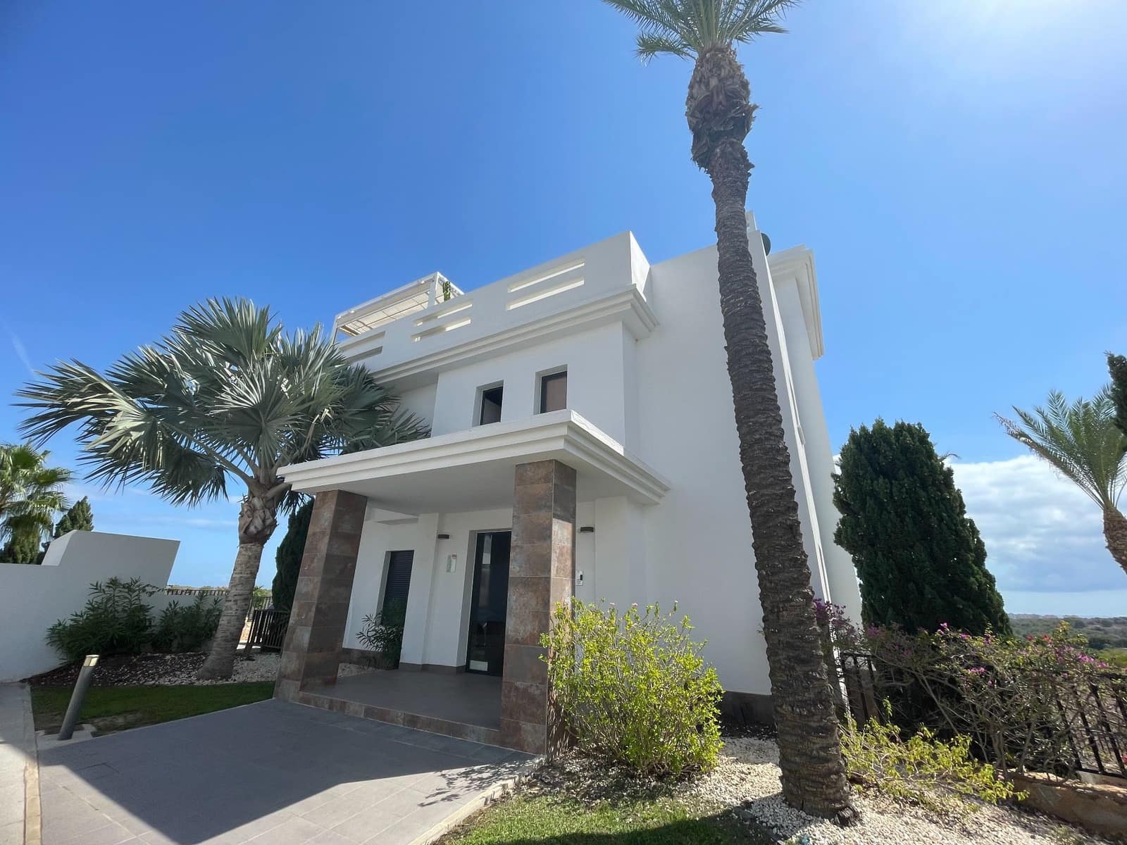 3 makuuhuone Kattohuoneisto myytävänä paikassa Orihuela Costa mukana uima-altaan - 385 000 € (Ref: 9815648)