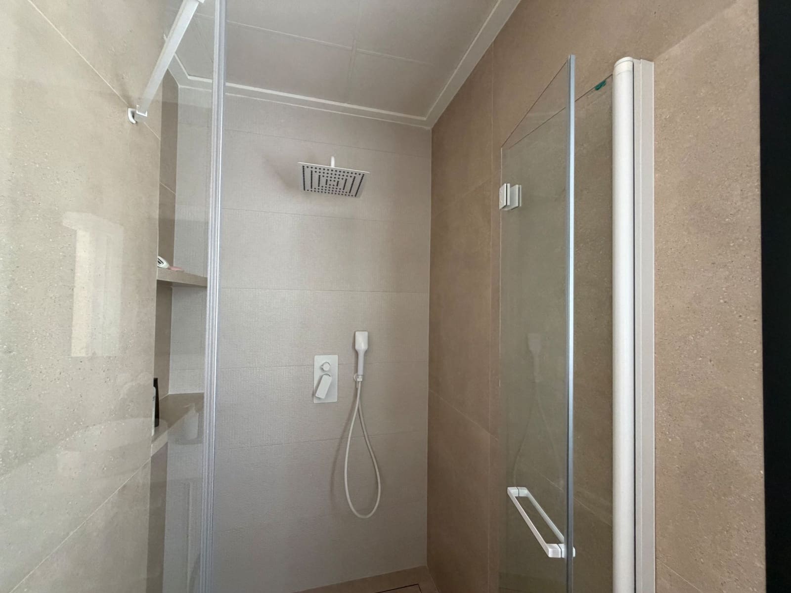 3 soveværelse Villa til salg i Ciudad Quesada med swimmingpool garage - € 1.050.000 (Ref: 9819961)