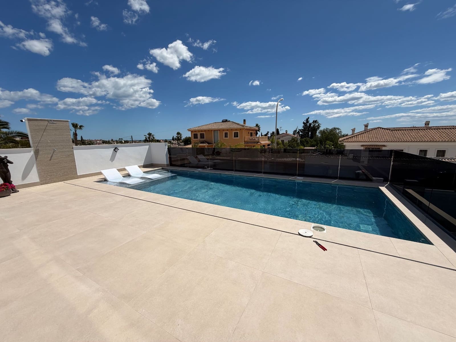 3 soveværelse Villa til salg i Ciudad Quesada med swimmingpool garage - € 1.050.000 (Ref: 9819961)
