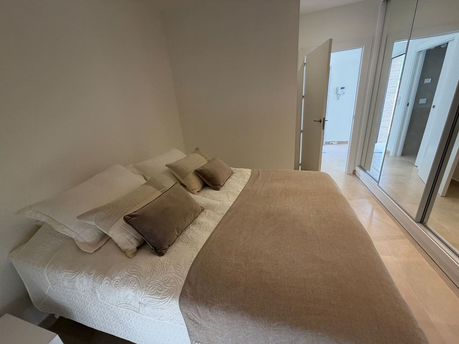 3 soveværelse Villa til salg i Ciudad Quesada med swimmingpool garage - € 1.050.000 (Ref: 9819961)