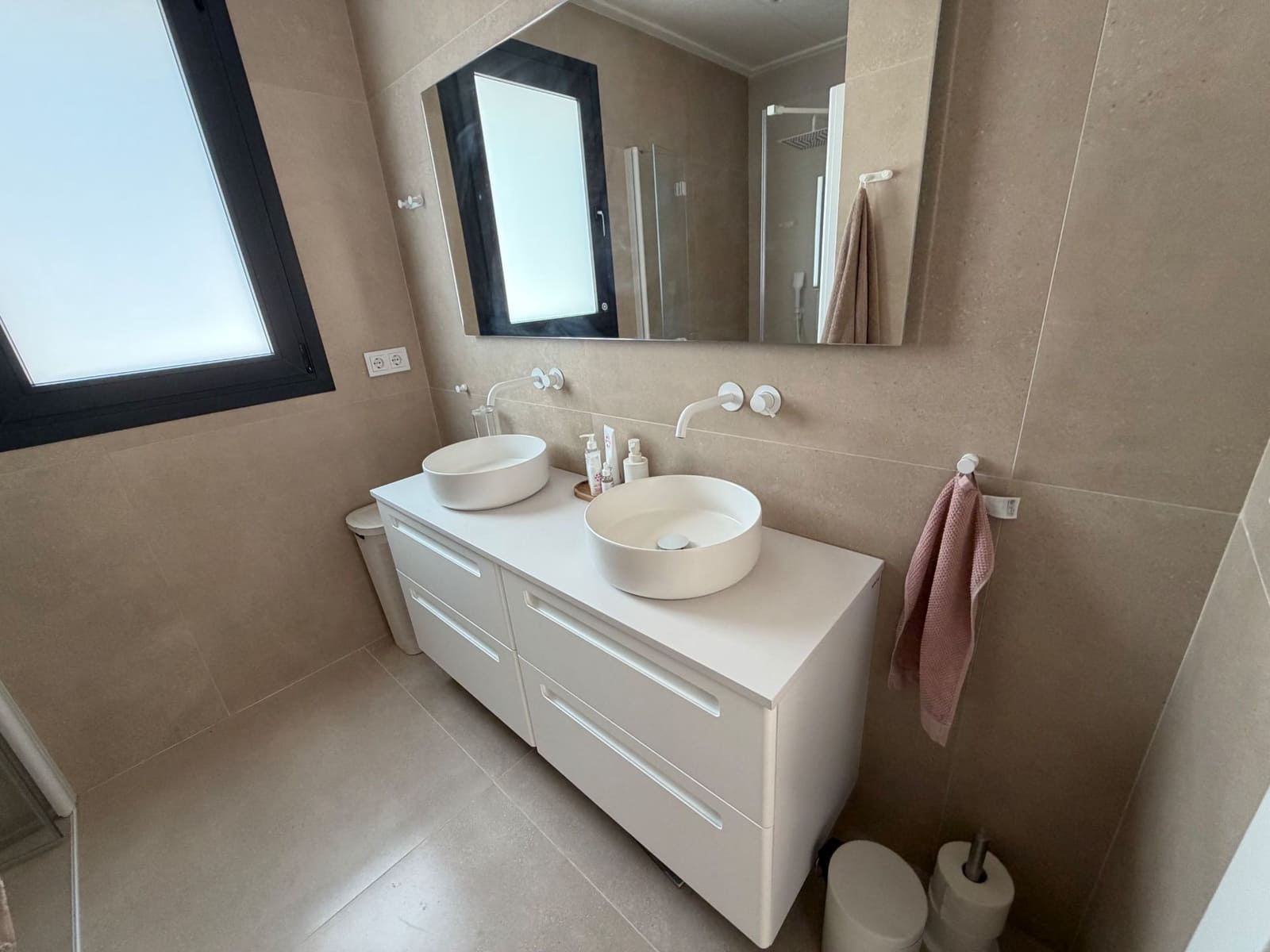 3 soveværelse Villa til salg i Ciudad Quesada med swimmingpool garage - € 1.050.000 (Ref: 9819961)