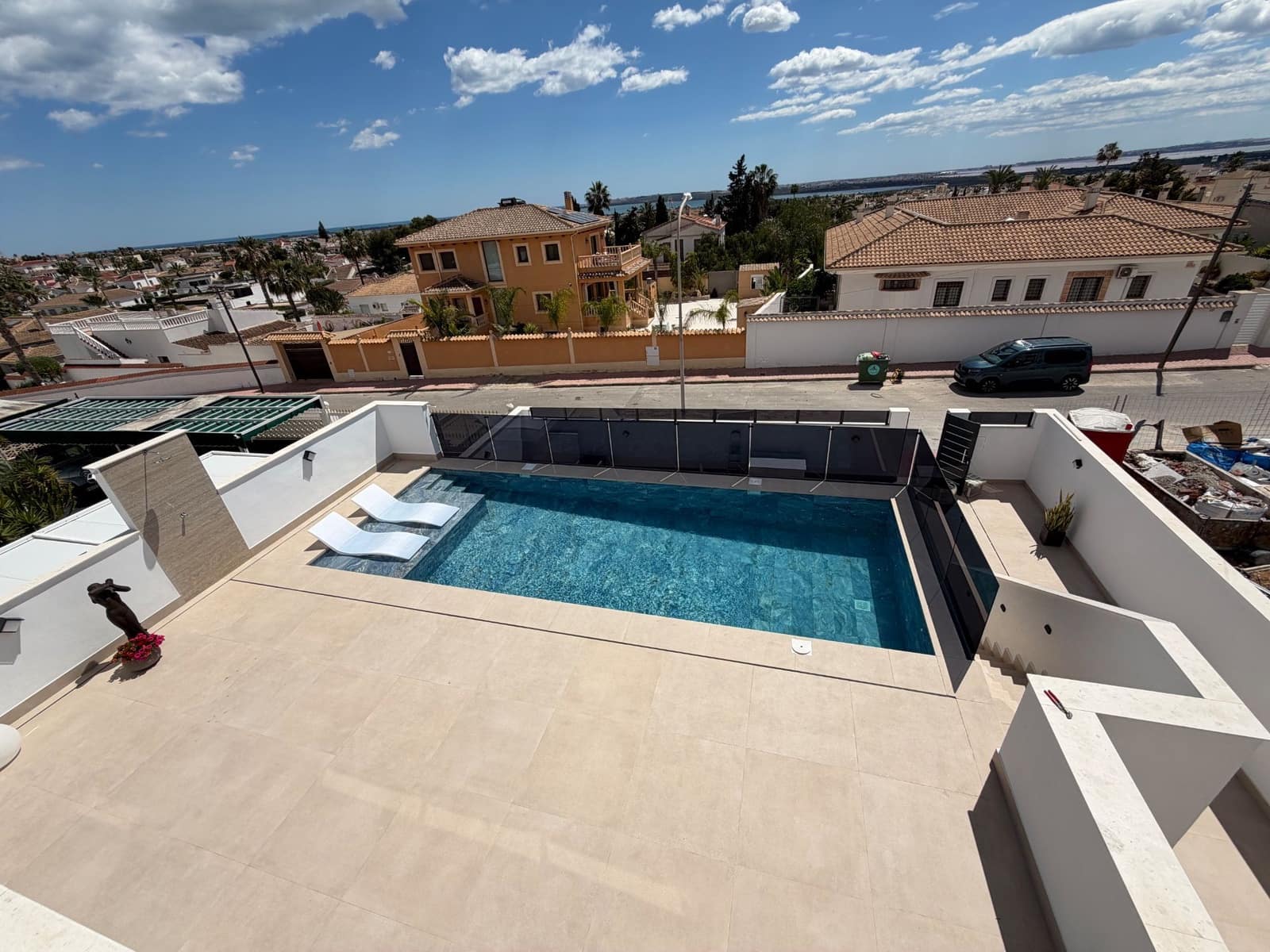 3 soveværelse Villa til salg i Ciudad Quesada med swimmingpool garage - € 1.050.000 (Ref: 9819961)