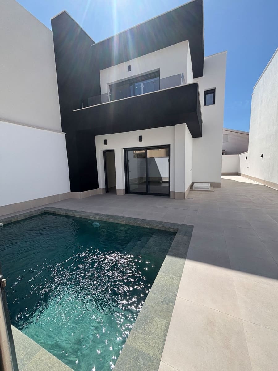 3 bedroom Villa for sale in Almoradi - € 359,900 (Ref: 9819962)