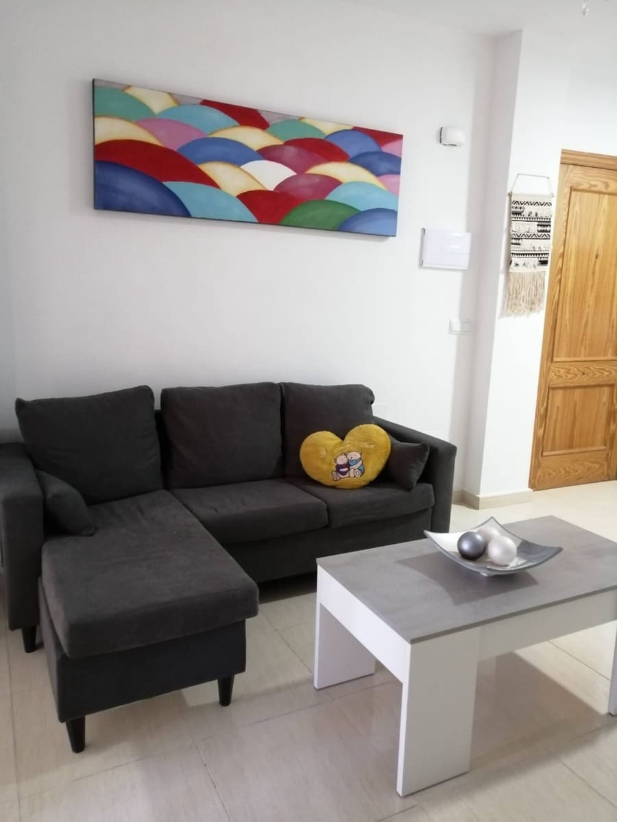 3 bedroom Apartment for sale in Pilar de la Horadada - € 135,000 (Ref: 9821845)