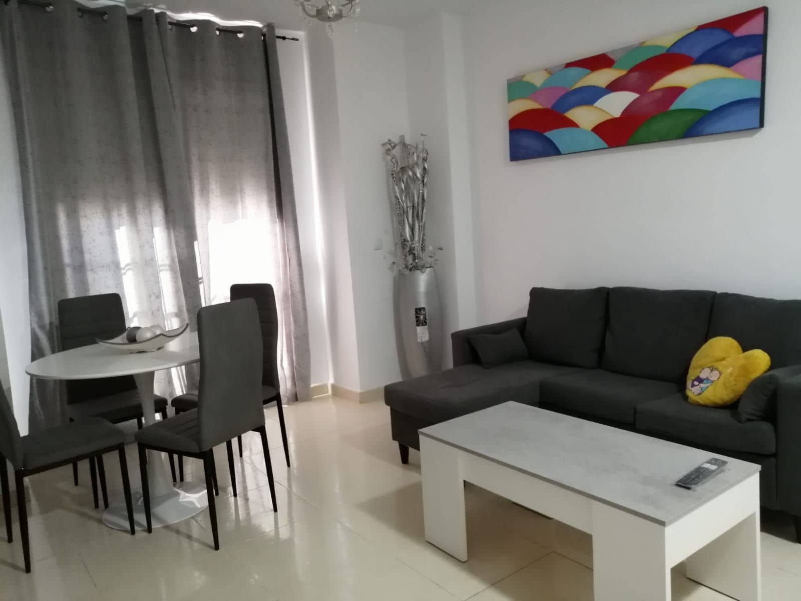 3 bedroom Apartment for sale in Pilar de la Horadada - € 135,000 (Ref: 9821845)