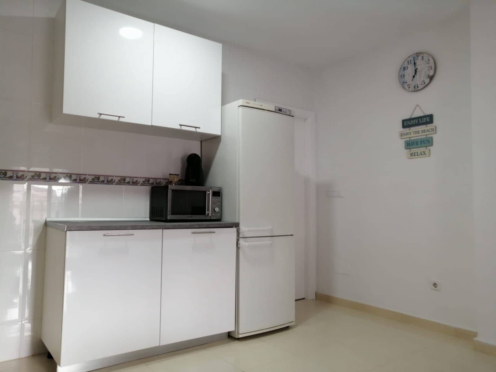 3 bedroom Apartment for sale in Pilar de la Horadada - € 135,000 (Ref: 9821845)