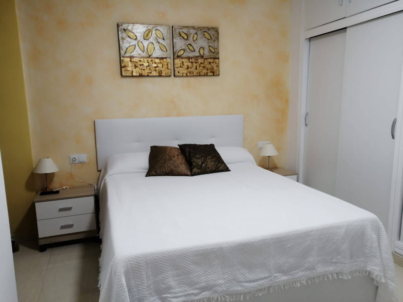 3 bedroom Apartment for sale in Pilar de la Horadada - € 135,000 (Ref: 9821845)