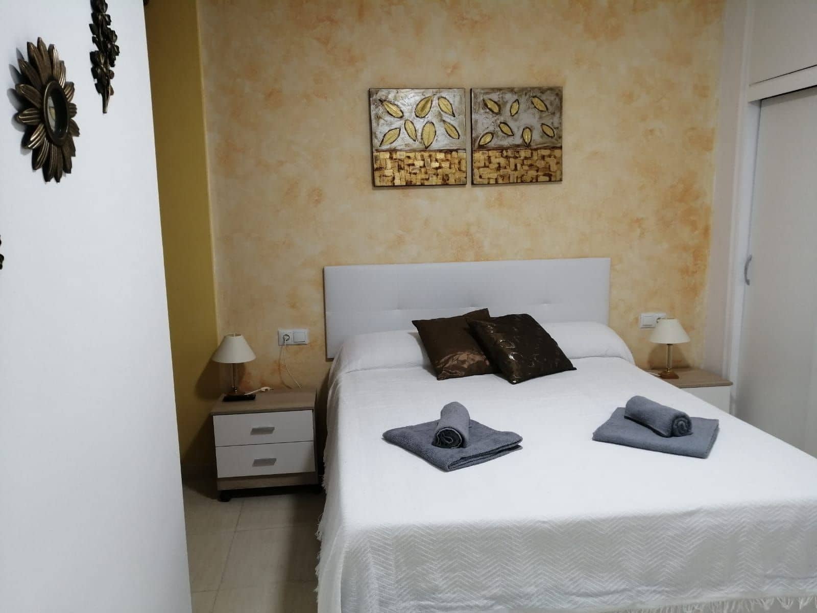 3 bedroom Apartment for sale in Pilar de la Horadada - € 135,000 (Ref: 9821845)