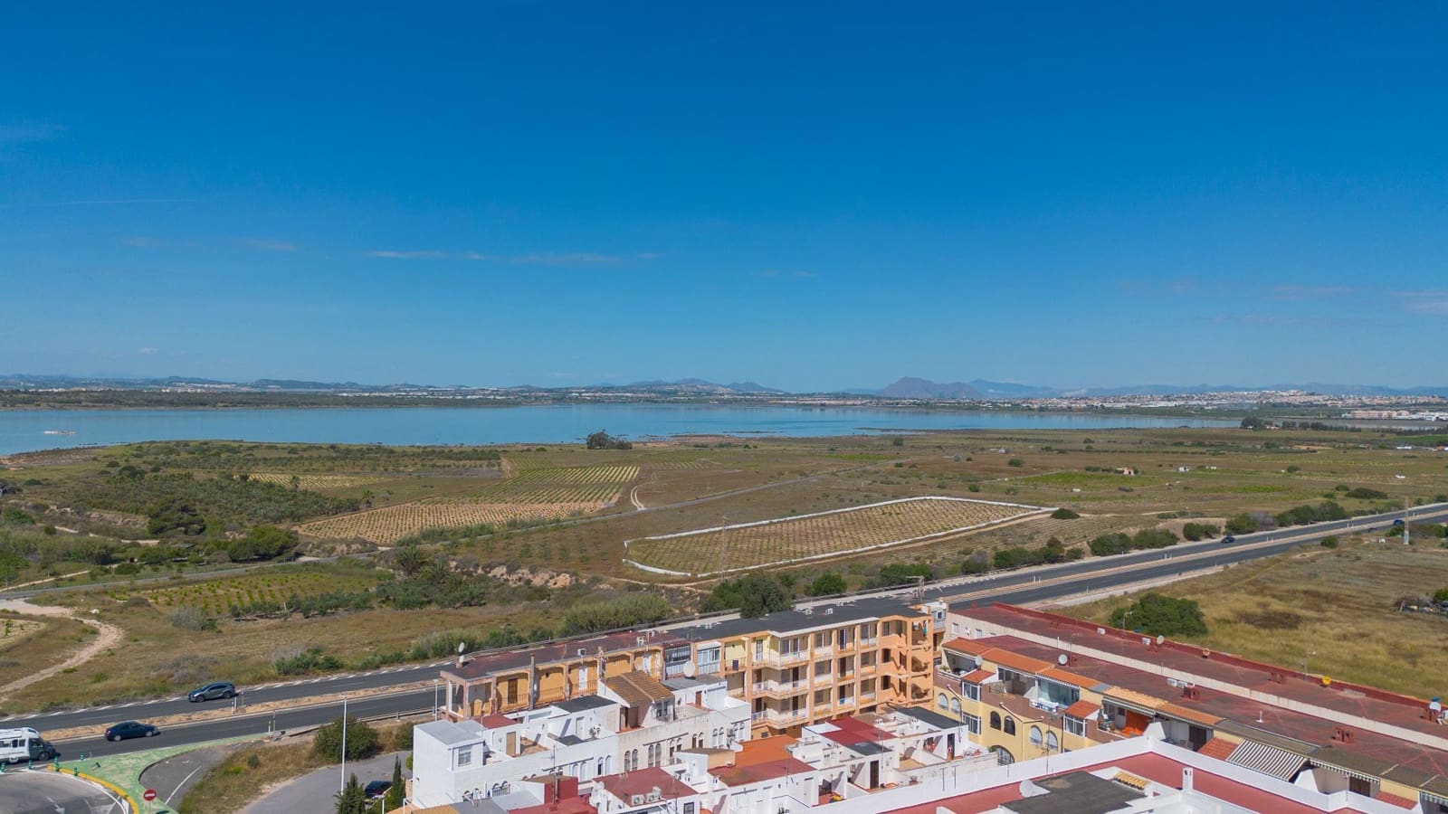 Studio for sale in Torrevieja - € 95,000 (Ref: 9828744)