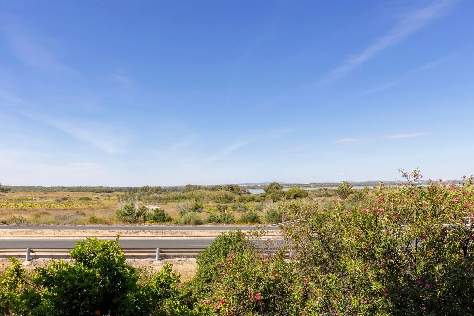Studio for sale in Torrevieja - € 95,000 (Ref: 9828744)