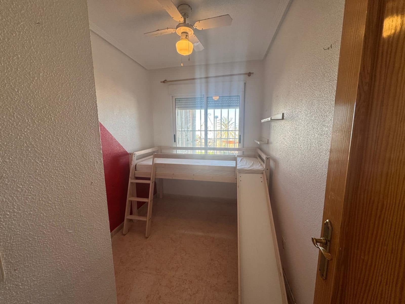2 soveværelse Lejlighed til salg i Torrevieja med swimmingpool - € 159.000 (Ref: 9833333)