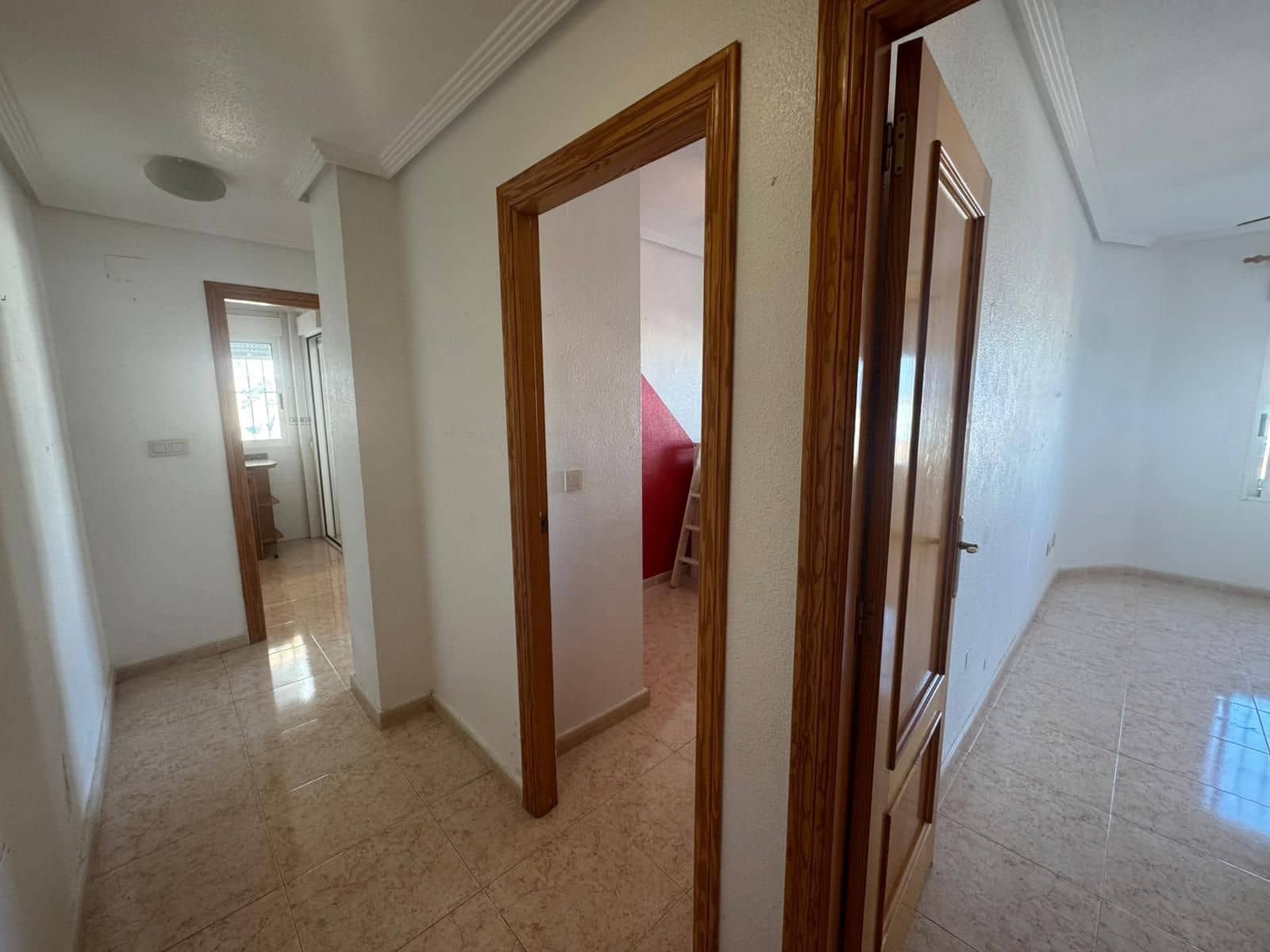 2 soveværelse Lejlighed til salg i Torrevieja med swimmingpool - € 159.000 (Ref: 9833333)