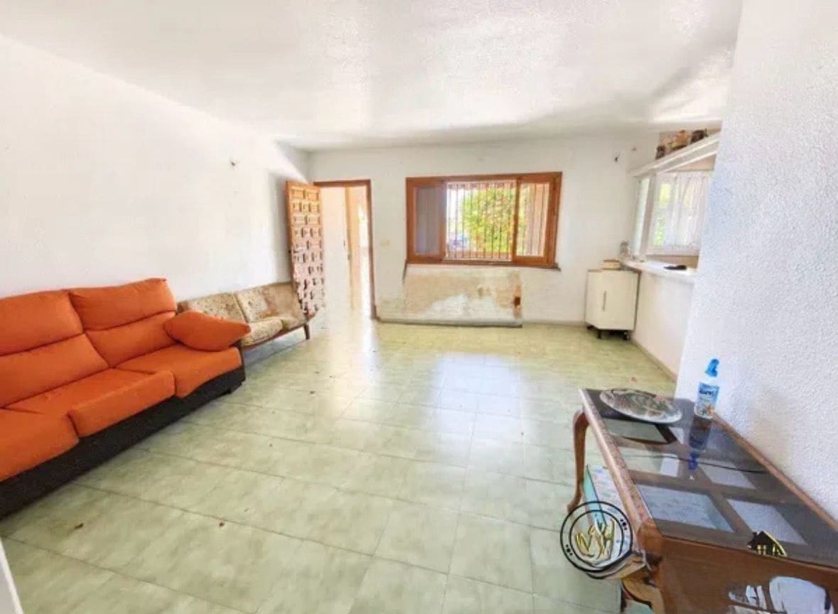 3 bedroom Apartment for sale in Torrevieja - € 169,000 (Ref: 9849065)